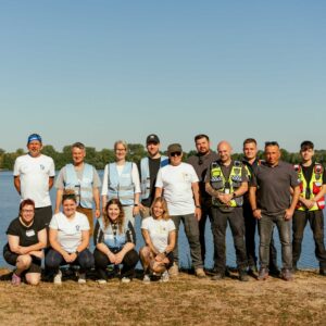 Gruppenbild aller helfenden Menschen beim Tender Cleanup 2026